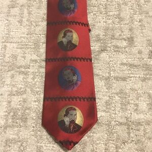 Red Patterned Men's Tie